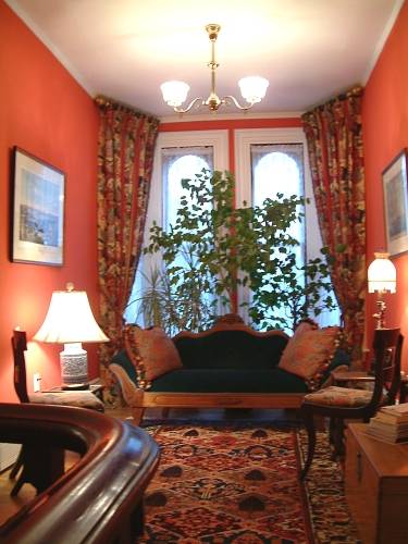 2nd floor sitting area